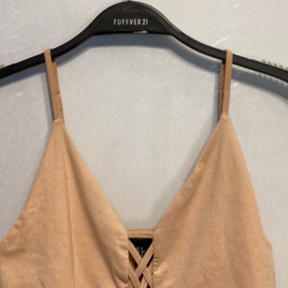 Forever 21 flesh colour bodysuit size small - Picture 4 of 8